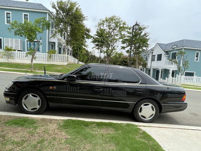 Lexus LS 1998 - 96000 km