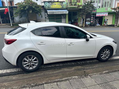 Mazda 3 2016 1.5 AT Hatchback - 45000 km