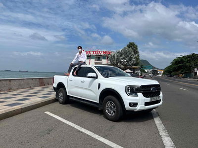 Ford Ranger 2024 XLS 2.0L 4x2 AT - 15000 km