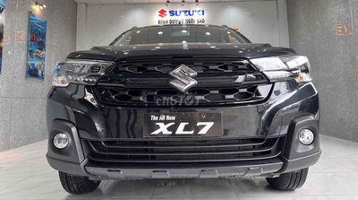 Suzuki XL7 2025 black edition hổ trợ giao ngay