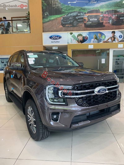 Xe Ford Everest Ambiente 2.0L 4x2 AT 2025