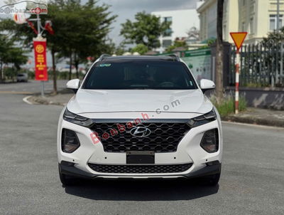 Xe Hyundai SantaFe Cao cấp 2.4L HTRAC 2021