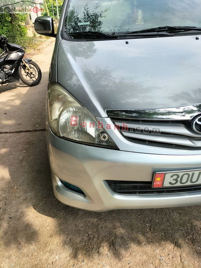 Xe Toyota Innova G 2009