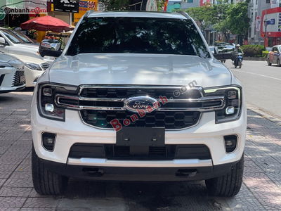 Xe Ford Everest Titanium Plus 2.0L 4x4 AT 2024