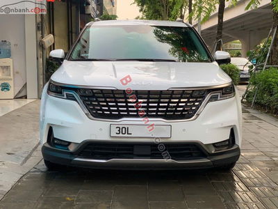 Xe Kia Carnival Signature 2.2D 2021