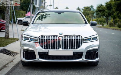 Xe BMW 7 Series 730Li 2016