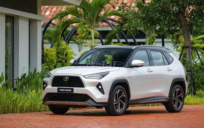 TOYOTA YARIS CROSS 2025 GIẢM 50% TIỀN PHÍ TRƯỚC BẠ