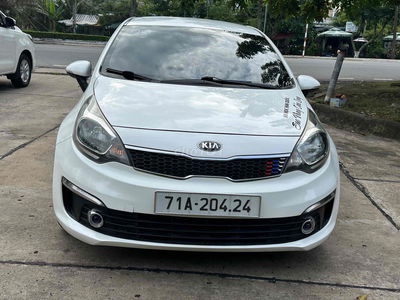 Kia Rio 2016 1.4 AT Sedan - 120000 km