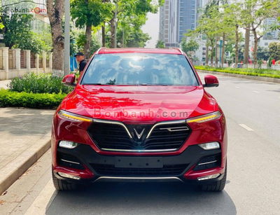 Xe VinFast Lux SA 2.0 Premium 2.0 AT 2019