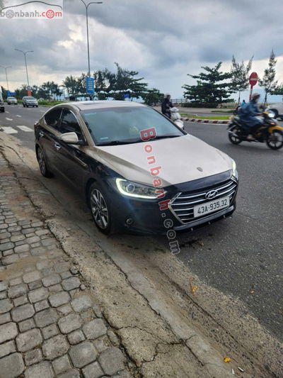 Xe Hyundai Elantra 2.0 AT 2019