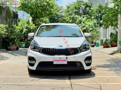 Xe Kia Rondo GMT 2021