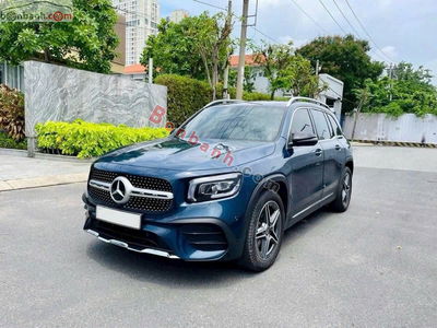 Xe Mercedes Benz GLB 200 AMG 2022