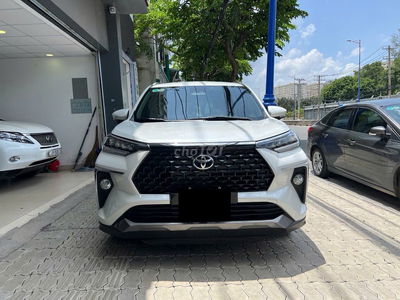 Toyota Veloz Cross Top 2023 - 12031Km