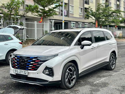 Hyundai Custin 2022 - 10000 km