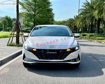 Xe Hyundai Elantra 1.6 AT Đặc biệt 2023