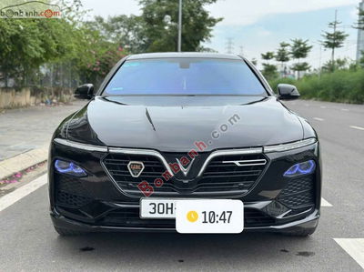 Xe VinFast Lux A 2.0 Tiêu chuẩn 2022