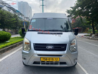 Xe Ford Transit SVP 2016