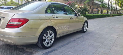 Mercedes Benz C Class 2012 C200 -