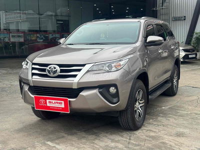 Toyota Fortuner 2020 dầu sàn