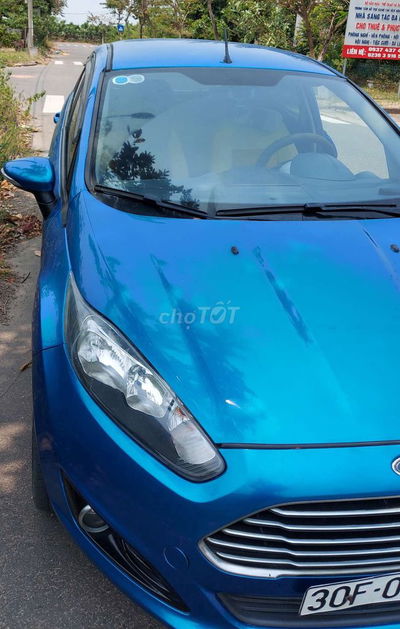 2012 1.6 AT Hatchback - 11000 km giá 185tr có tl