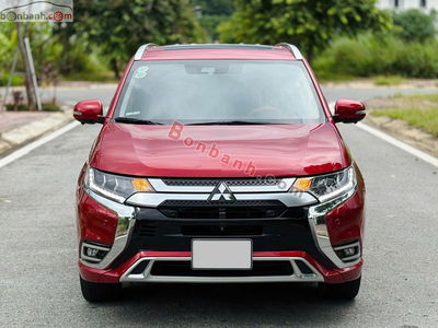 Xe Mitsubishi Outlander Premium 2.0 CVT 2022