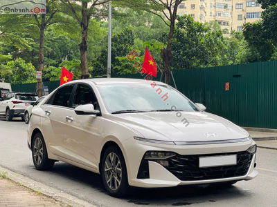 Xe Hyundai Accent Cao cấp 1.5 AT 2024