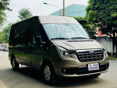 FORD TRANSIT 2023 LIMITED_XE LƯỚT ĐI RẤT KỸ