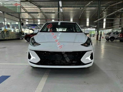 Xe Hyundai i10 1.2 AT 2024