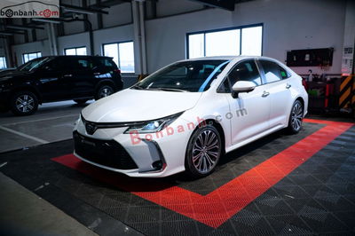 Xe Toyota Corolla altis 1.8V 2023