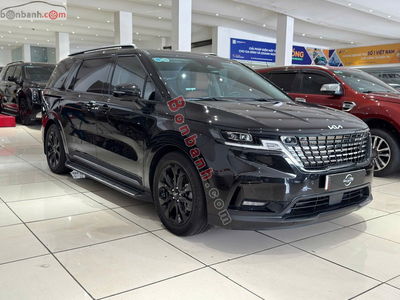 Xe Kia Carnival Signature 2.2D 2023