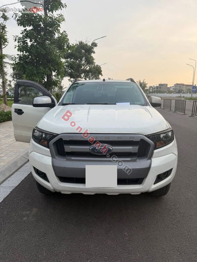 Xe Ford Ranger XLS 2.2L 4x2 AT 2016