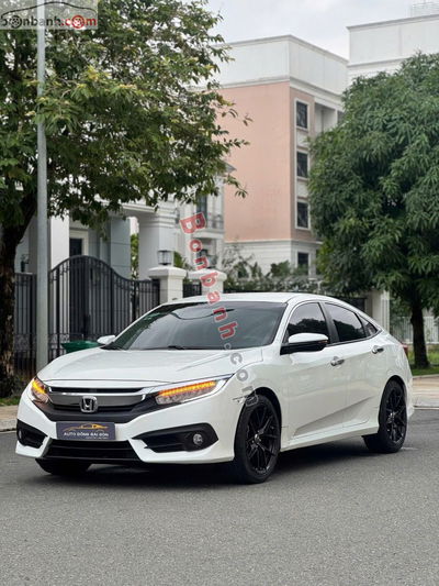 Xe Honda Civic 1.8 E 2018