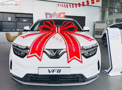 Xe VinFast VF8 Plus AWD 2025