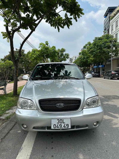 Kia Carnival 2007 cửa lùa bản đủ