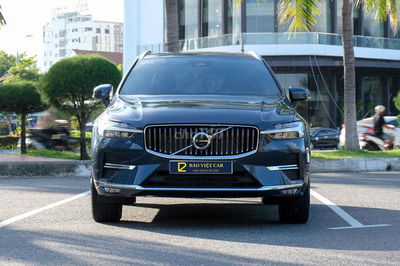 Volvo XC60 2025 Ultimate Bright B6 AWD - 4100 km