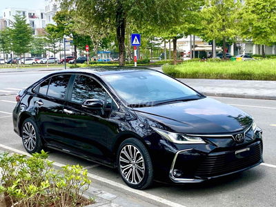 Toyota Corolla Altis 2023 1.8V - 28000 km
