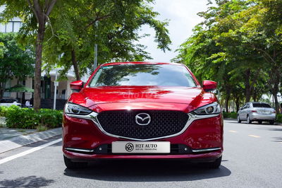 Mazda 6 Premium 2.0 AT 2022 - 32000 km