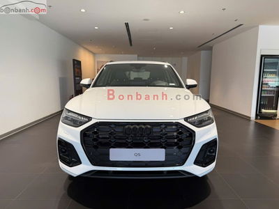 Xe Audi Q5 45 TFSI Quattro 2024