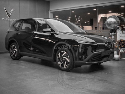 Limo Green 2025, Giao xe tháng 9, Ưu Đãi Hấp Dẫn