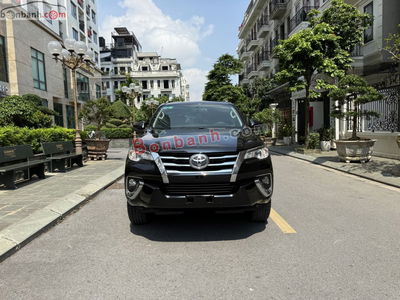 Xe Toyota Fortuner 2.4G 4x2 AT 2019