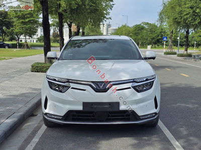 Xe VinFast VF8 Plus AWD 2023