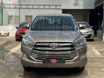 Xe Toyota Innova 2.0E 2016
