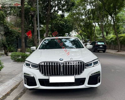 Xe BMW 7 Series 740Li 2018