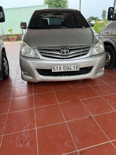 Toyota Innova 2009 G - 172000 km