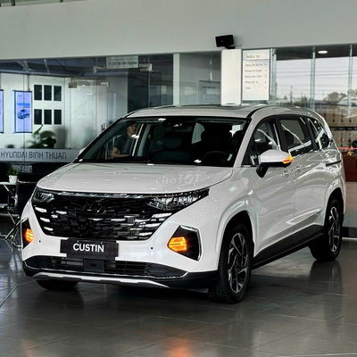 Xả kho Custin 2025
