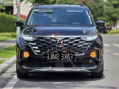 Xe Hyundai Custin Cao Cấp 2.0T 2024
