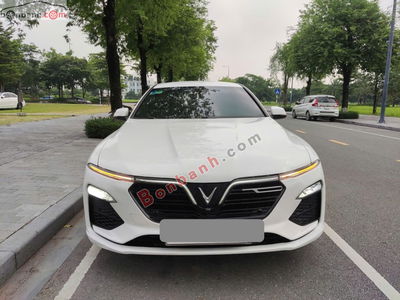 Xe VinFast Lux A 2.0 2.0 AT 2021