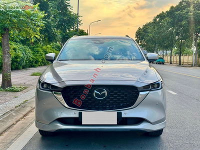 Xe Mazda CX5 Premium Exclusive 2.0 AT 2024