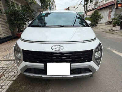 Hyundai Stargazer đời 2022 bản 1.5 Tiêu chuẩn .