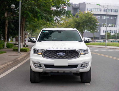 Ford Everest Titanium 2021 Trắng Lướt 25.000km